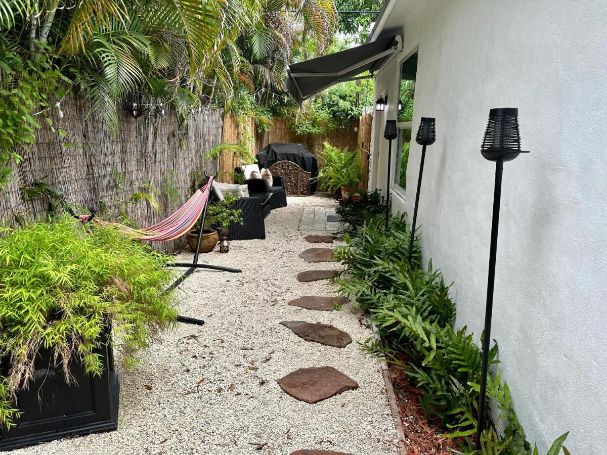 Flora'S Garden Apartment/Studio 北迈阿密 外观 照片